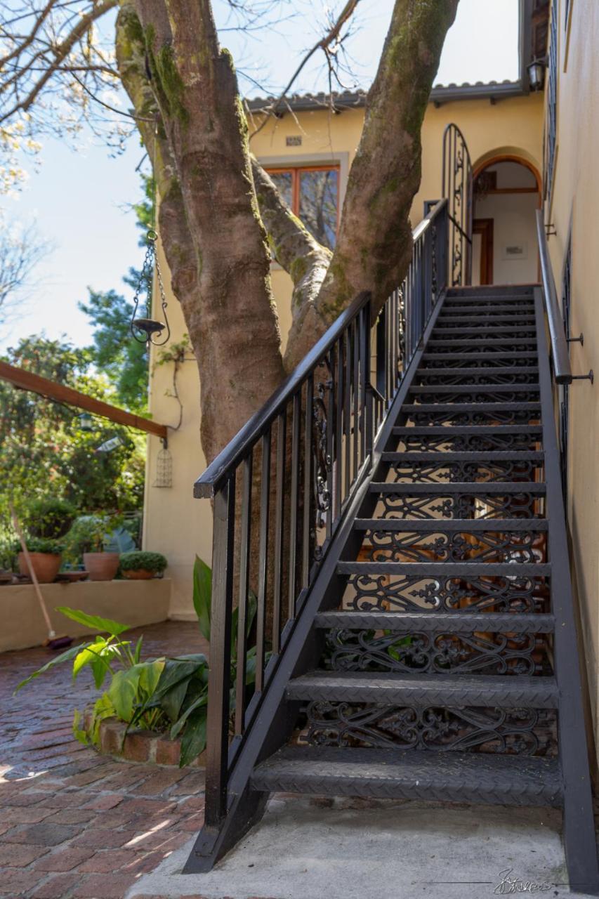 10 Alexander B&B Stellenbosch Exterior photo