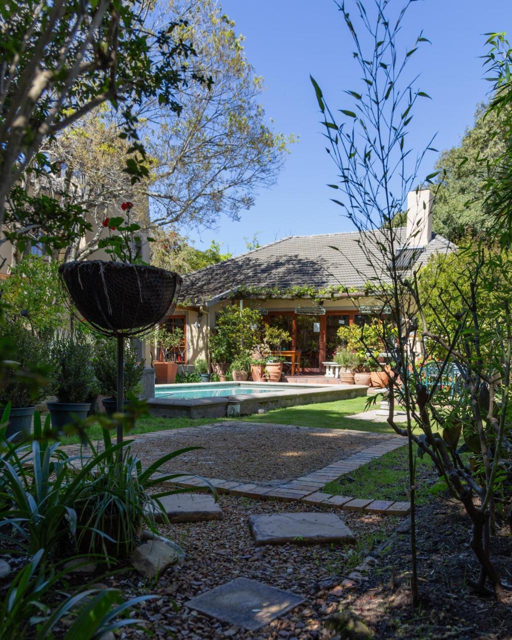 10 Alexander B&B Stellenbosch Exterior photo