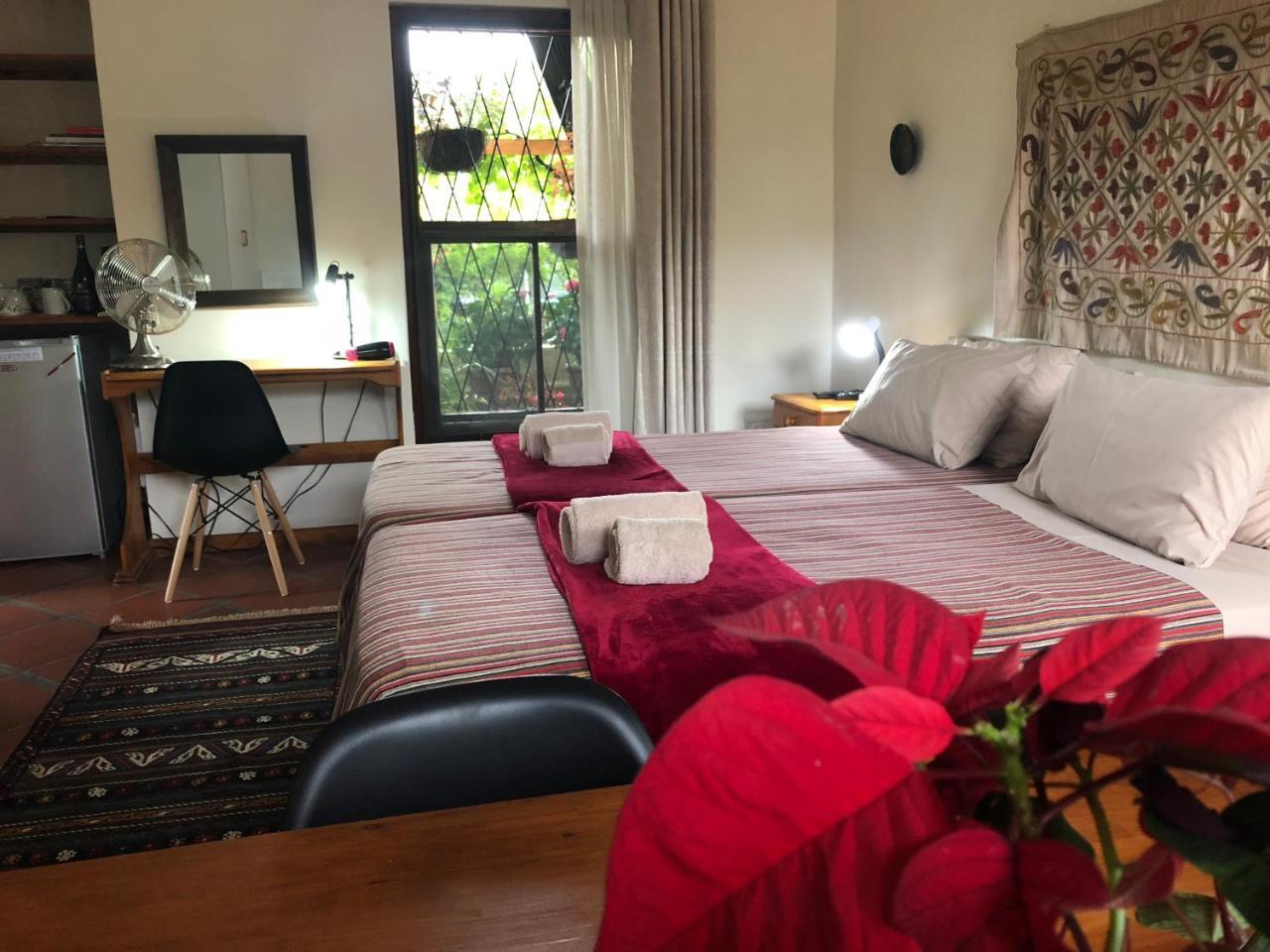 10 Alexander B&B Stellenbosch Exterior photo